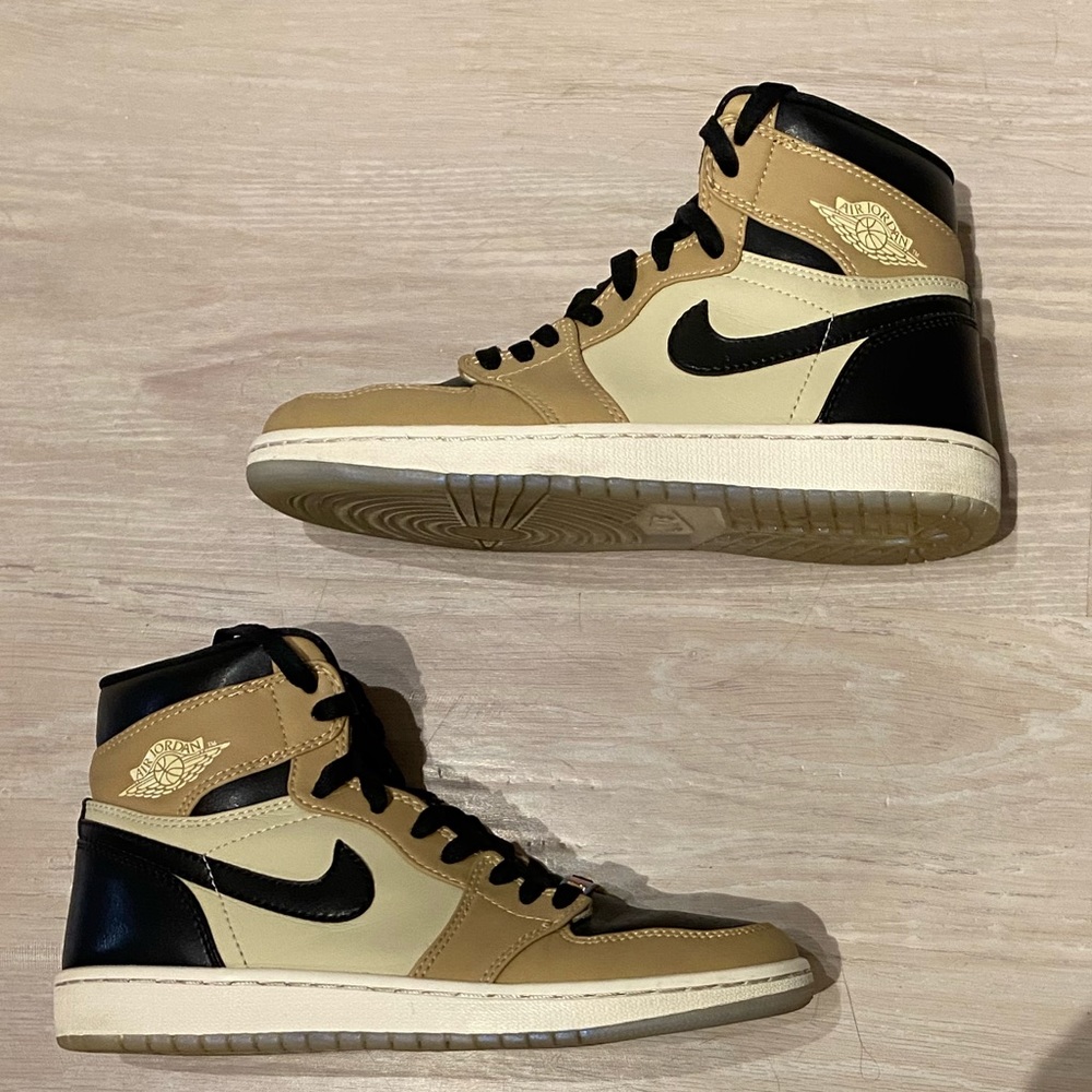 WOMENS AIR JORDAN 1 RETRO HIGH TOP PREMIUMS
